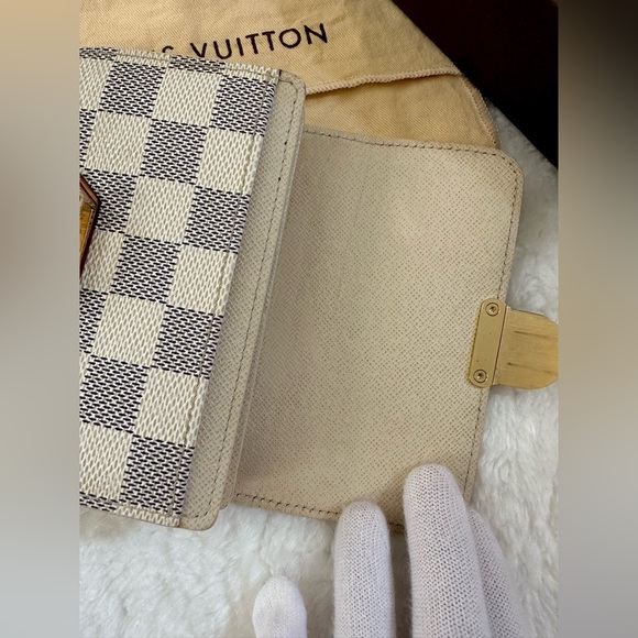 SOLD Louis Vuitton damier azur wallet full set - Picture 6 of 13